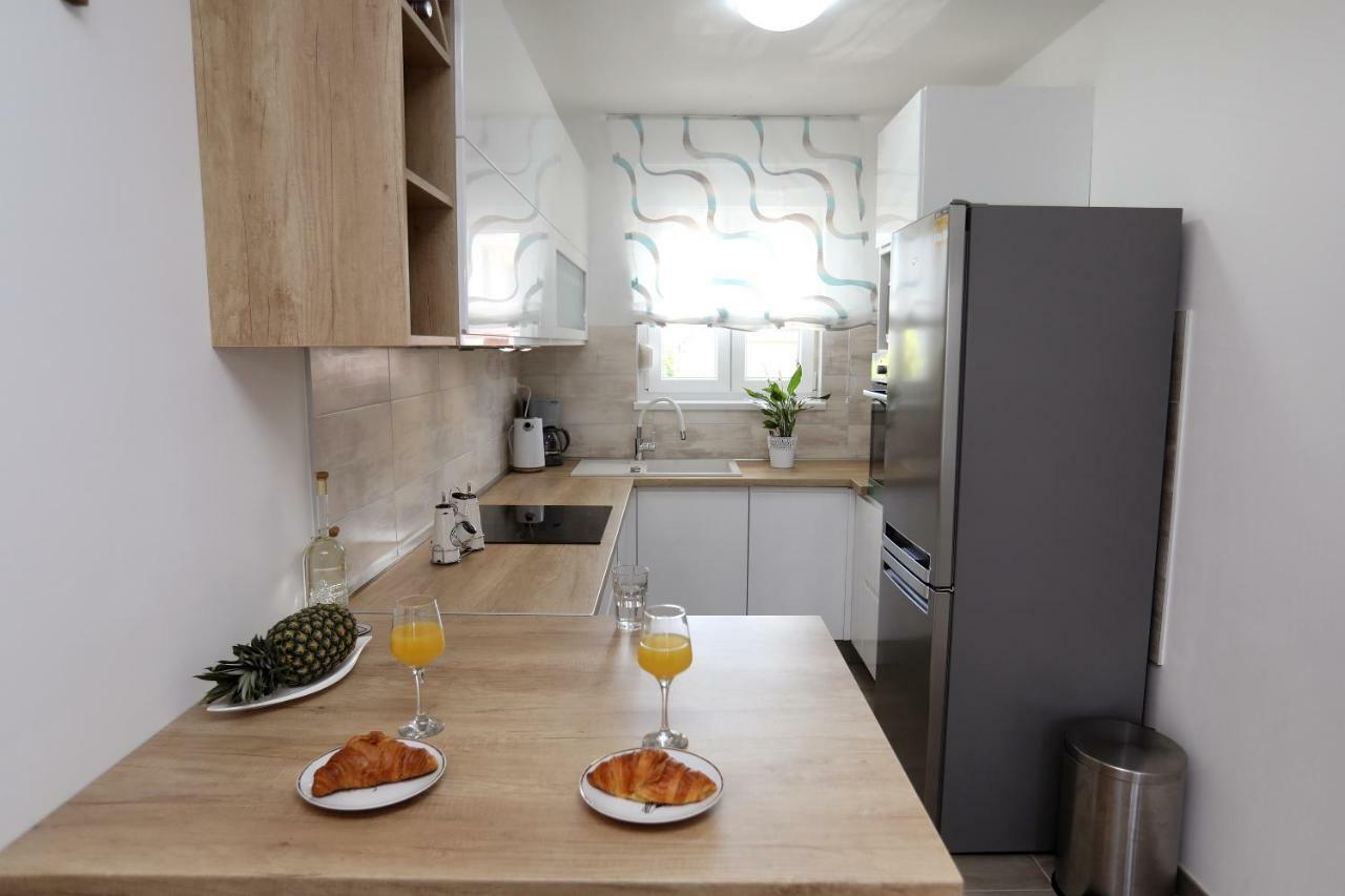 Apartment Little Marijeta Trogir Kültér fotó